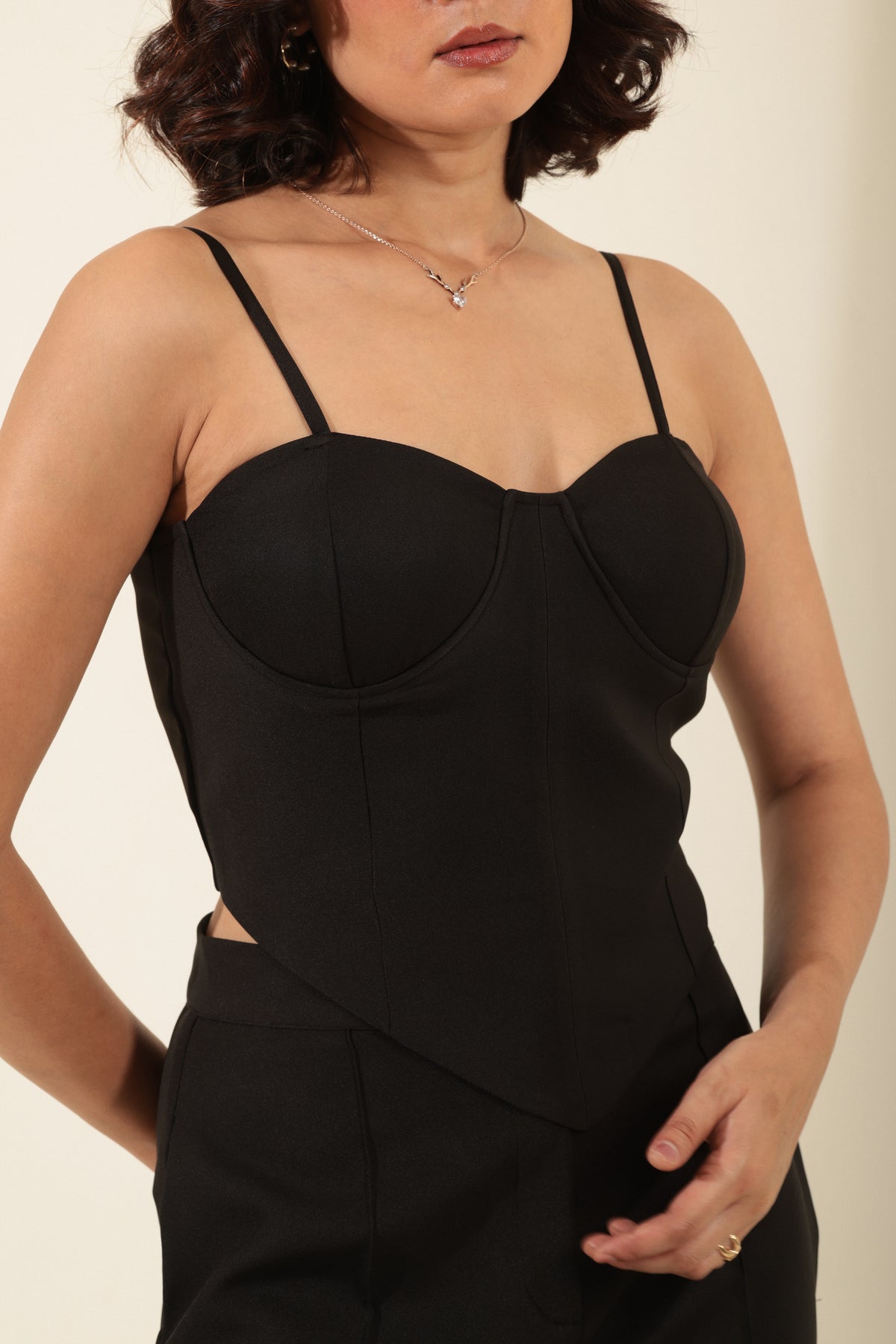 The Noir Top